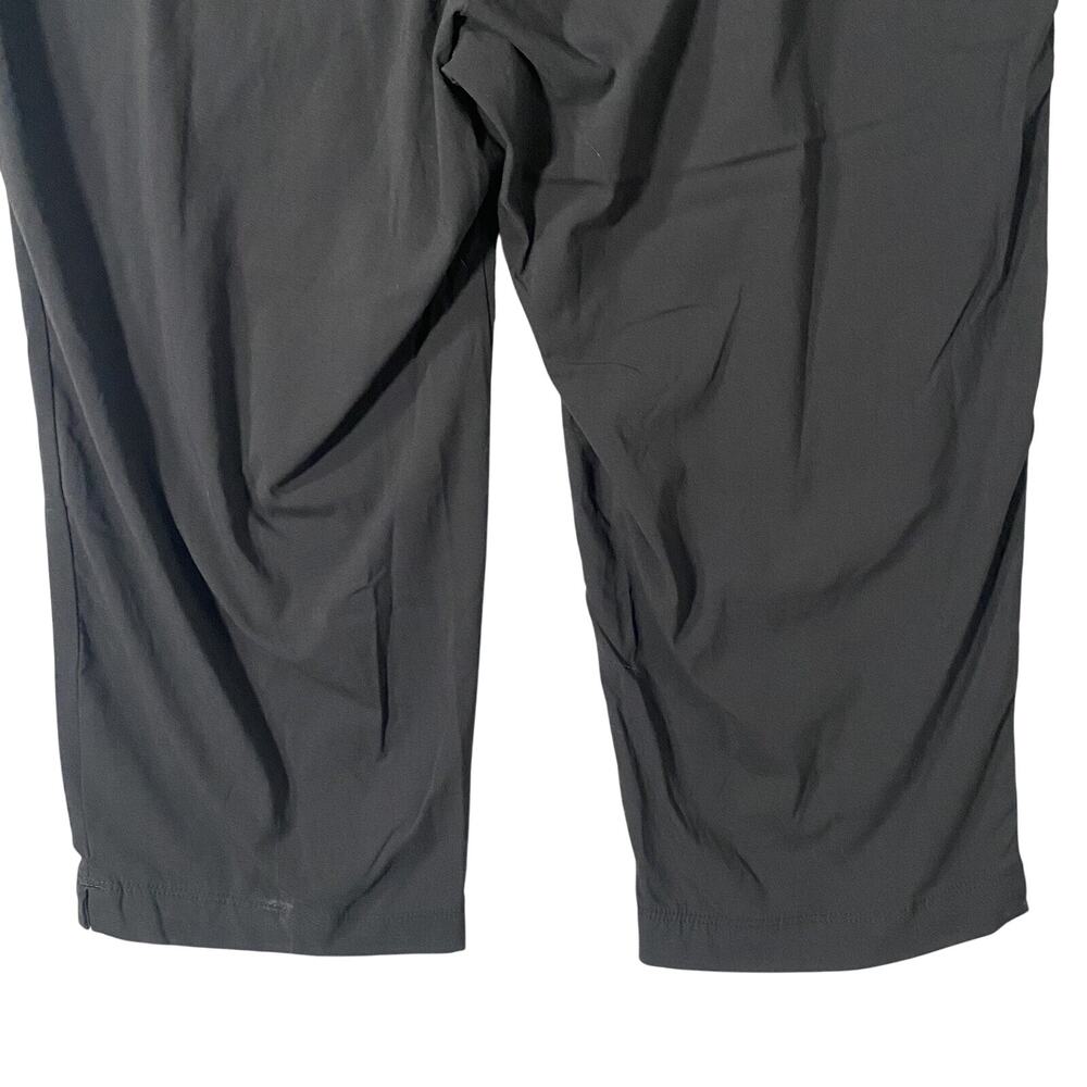Columbia Omni-Shield Outdoor Hiking Black Crop Capri Pants Womans Size Medium - Picture 7 of 10